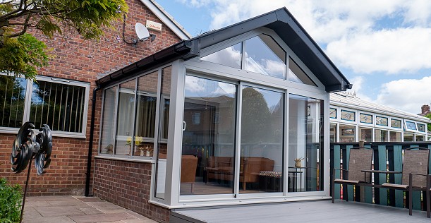 House extension with sliding doors